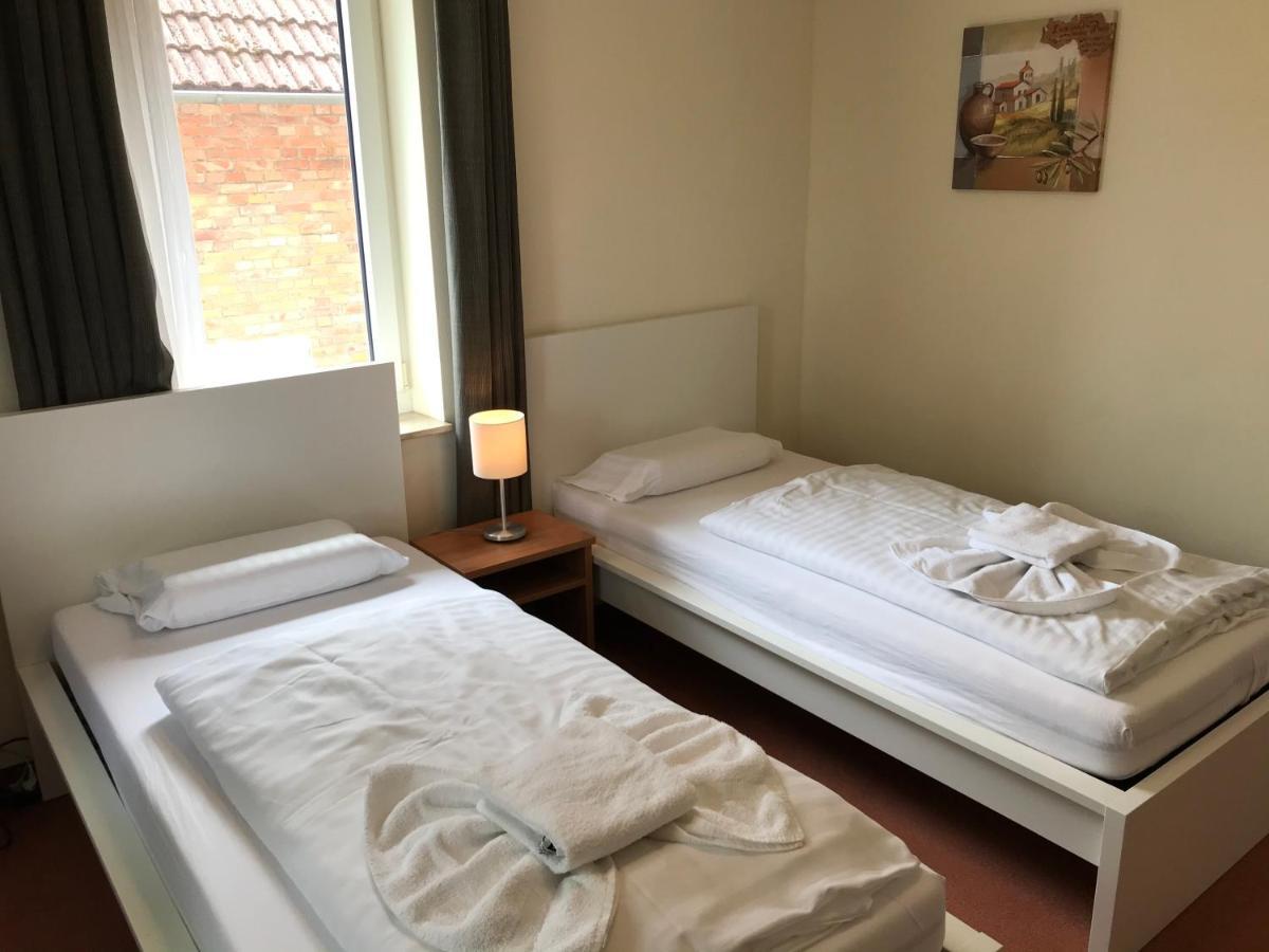 Hotel Hennies Hannover Зенде Экстерьер фото