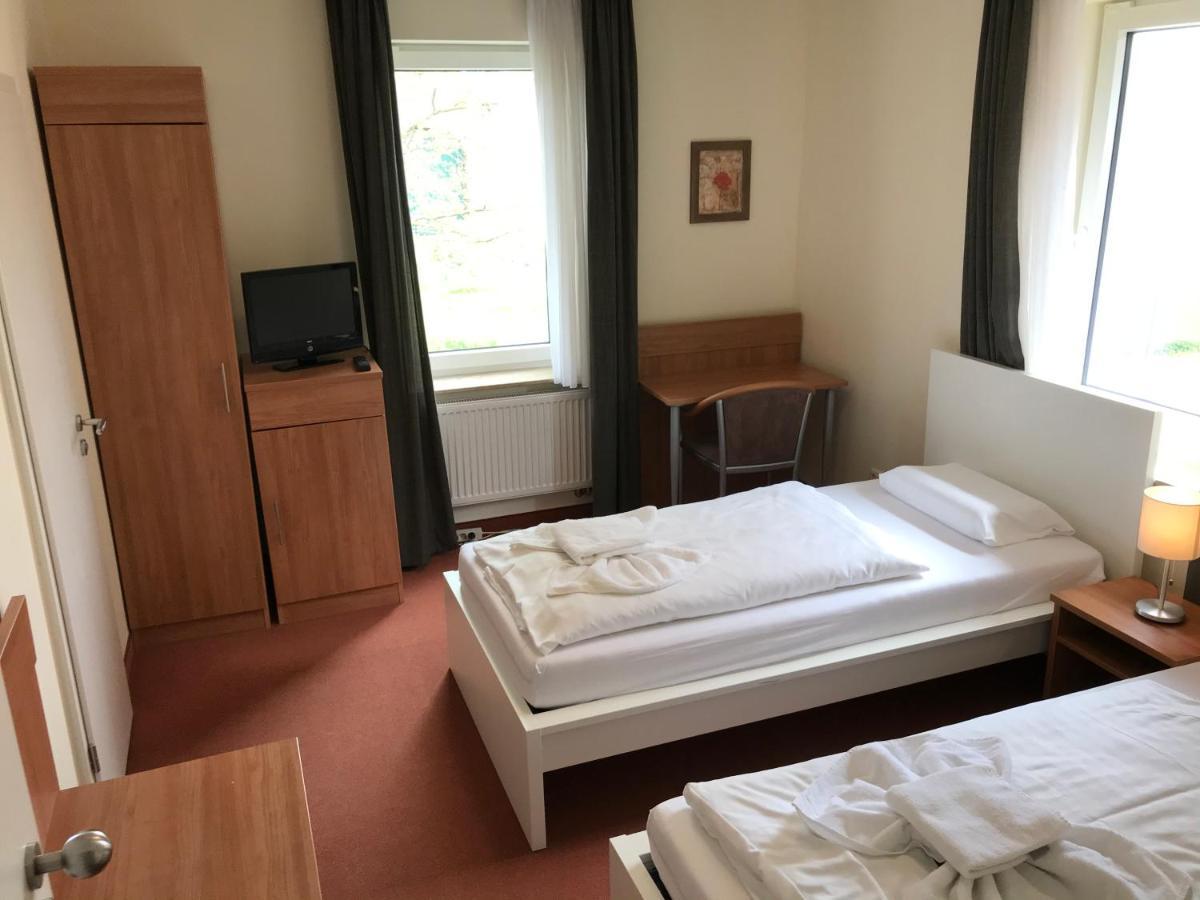 Hotel Hennies Hannover Зенде Экстерьер фото